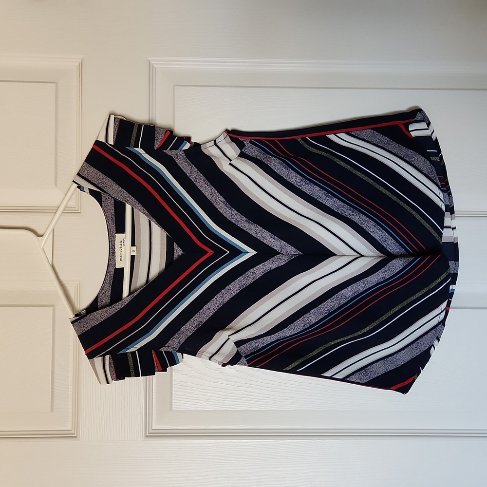 Monteau Sleeveless shirt Size Small